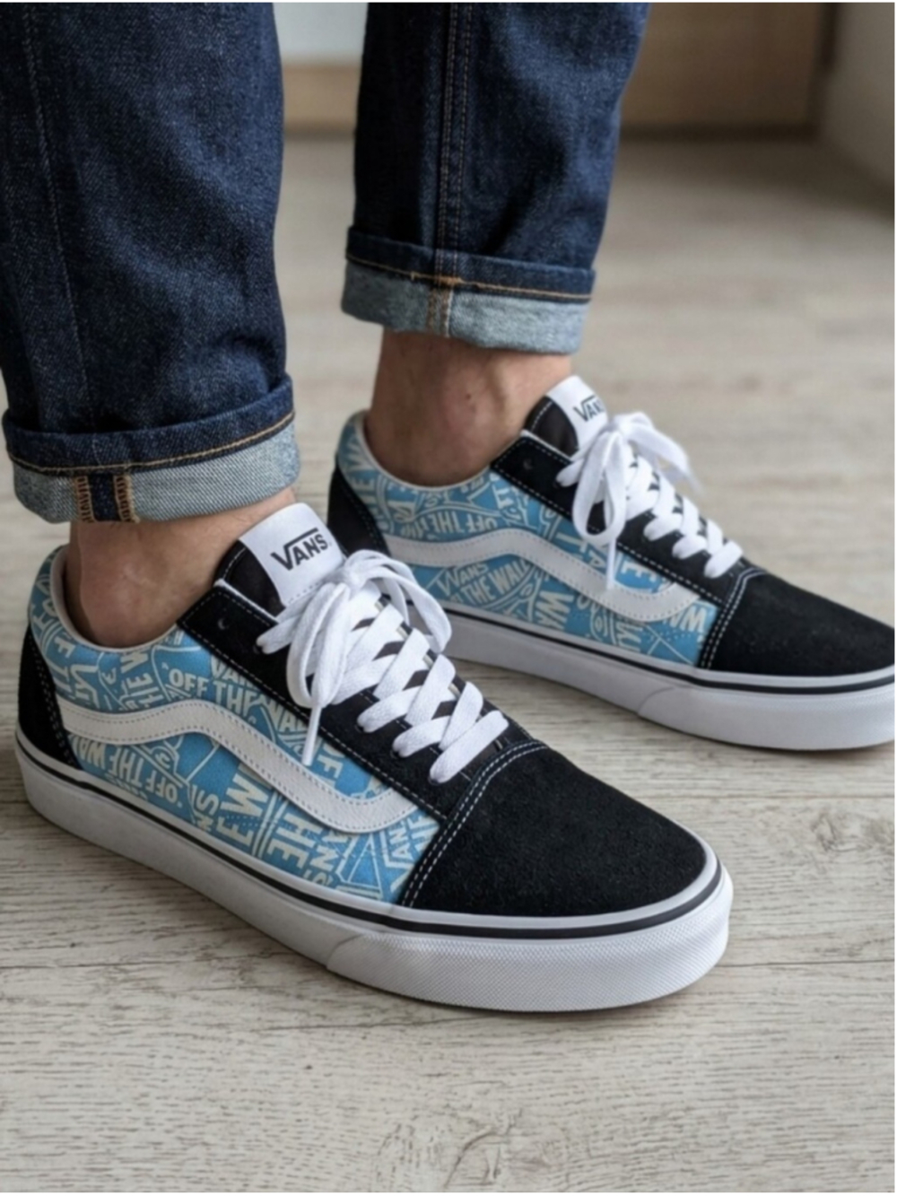 Vans Ward Black and Blue Graphic Sneakers Size 6.5 Women's